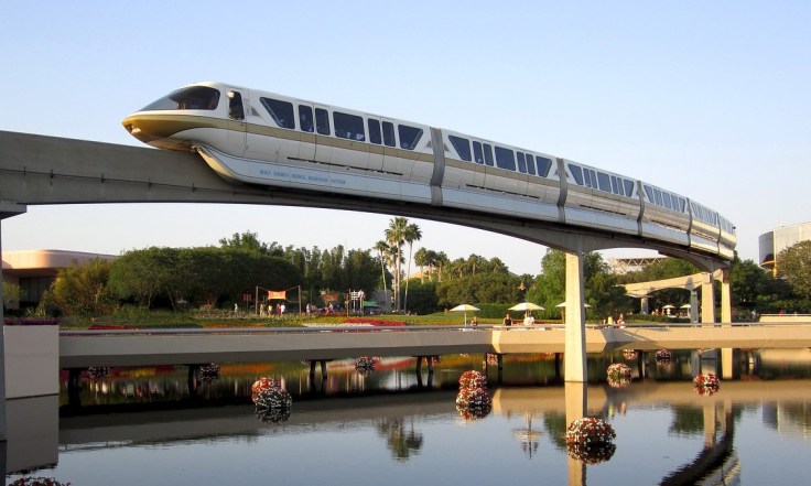 monorail-1608967_1280