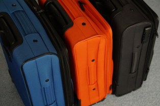 luggage-356732_640